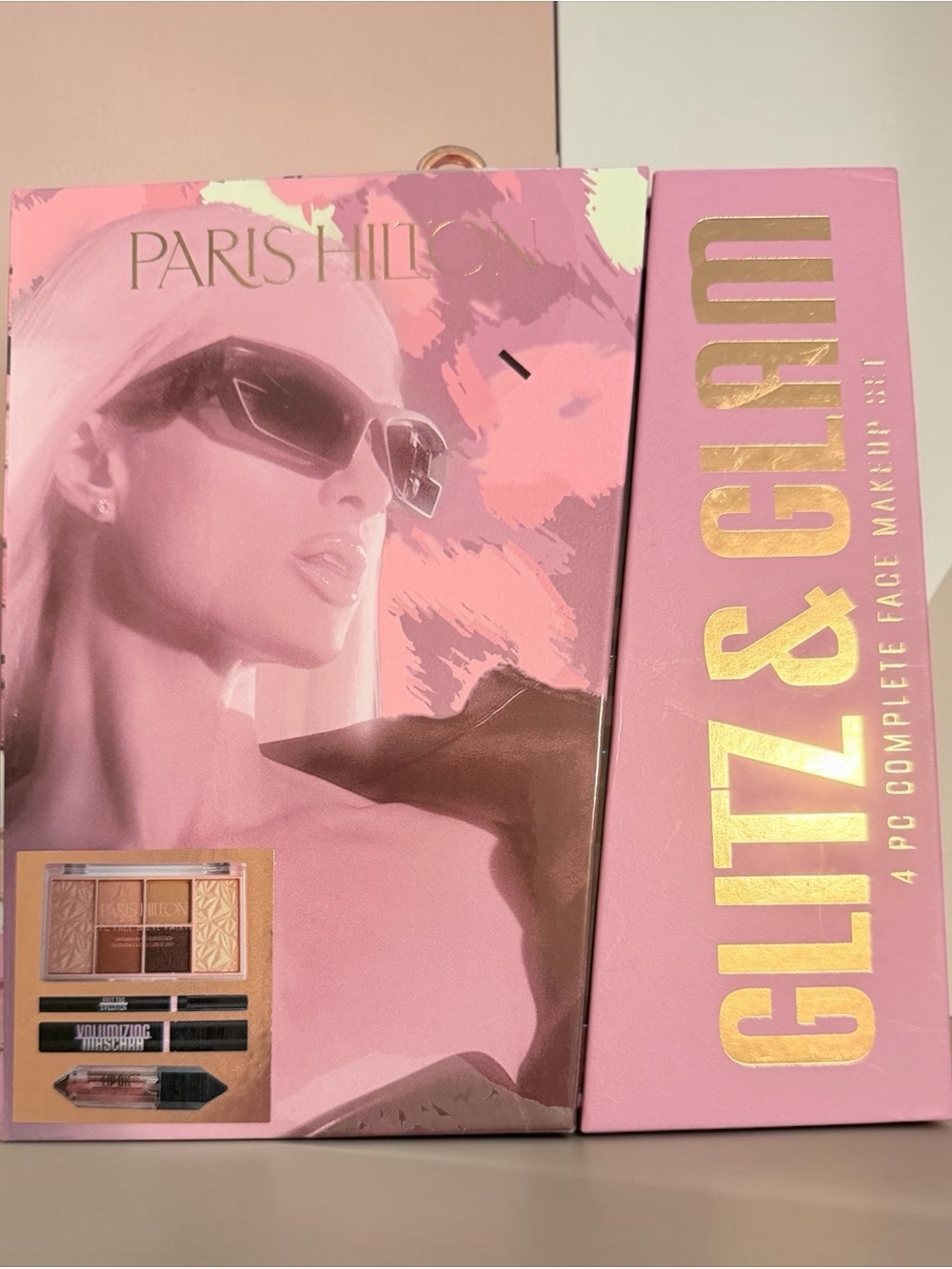Paris Hilton Glitz & Glam 4 Pc Makeup Gift Set NWT Eye Shadow Mascara Lip Oil